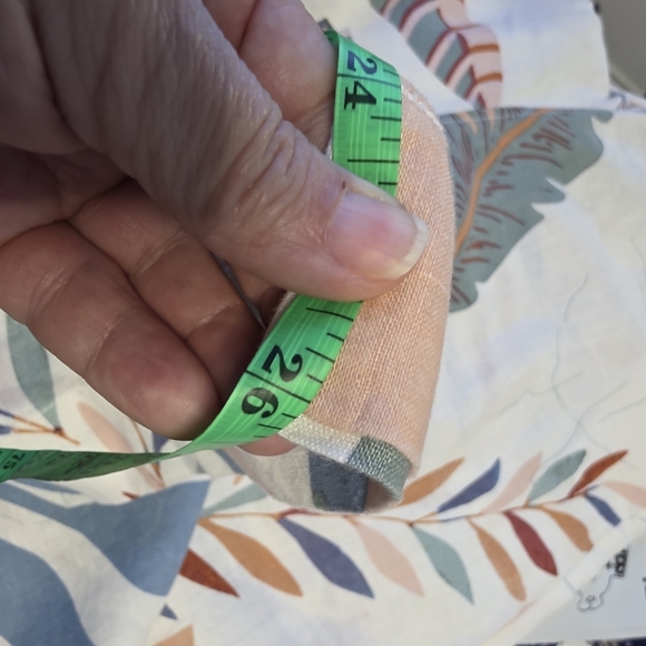 Cynthia Rowley Linen Wide Leg Cropped Pants W/Pastel Tropical Design Size Large - Picture 7 of 8